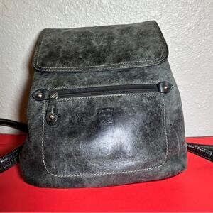 Gianni Bernini Small Gray/Black Distressed Leather Backpack